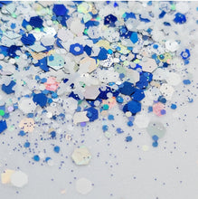 Load image into Gallery viewer, Blue Snow Glitter

